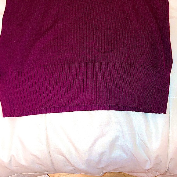 Purple turtleneck - Picture 2 of 4